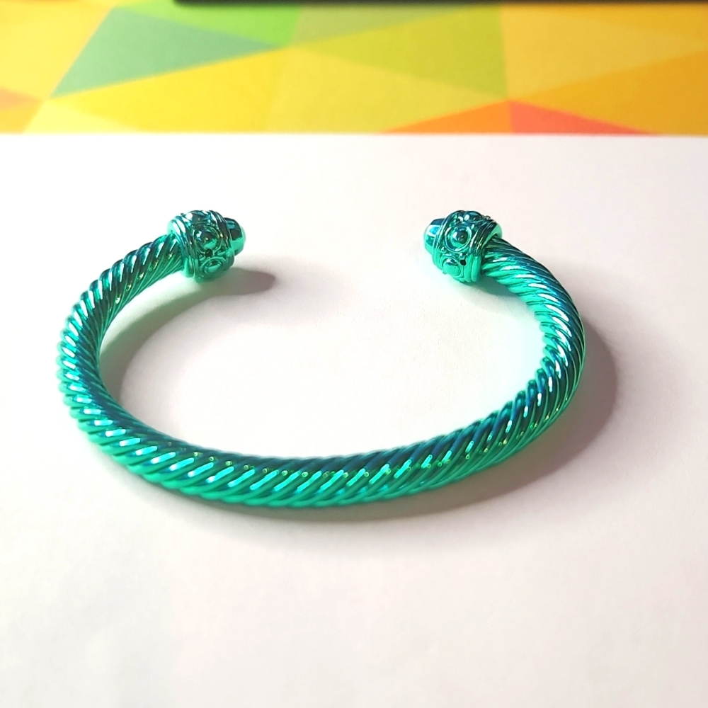 Inspired DY Cable Bracelet